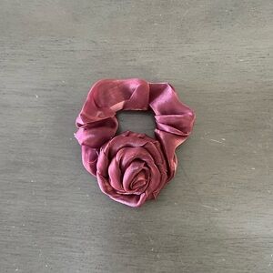 Pink Mauve Chiffon Rose Rosette Fabric 2" Scrunchie Ponytail Holder Hair Tie